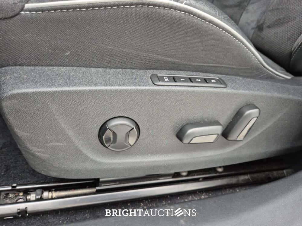 Škoda Enyaq Coupe Iv 60 Sportline 180pk 2023 (Origineel-NL), S-701-SV