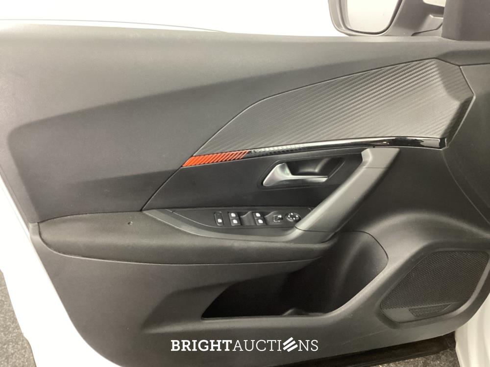 Peugeot 2008 Blue Lease Active 1.2 PureTech 102pk 2021 (Origineel-NL), K-831-KD