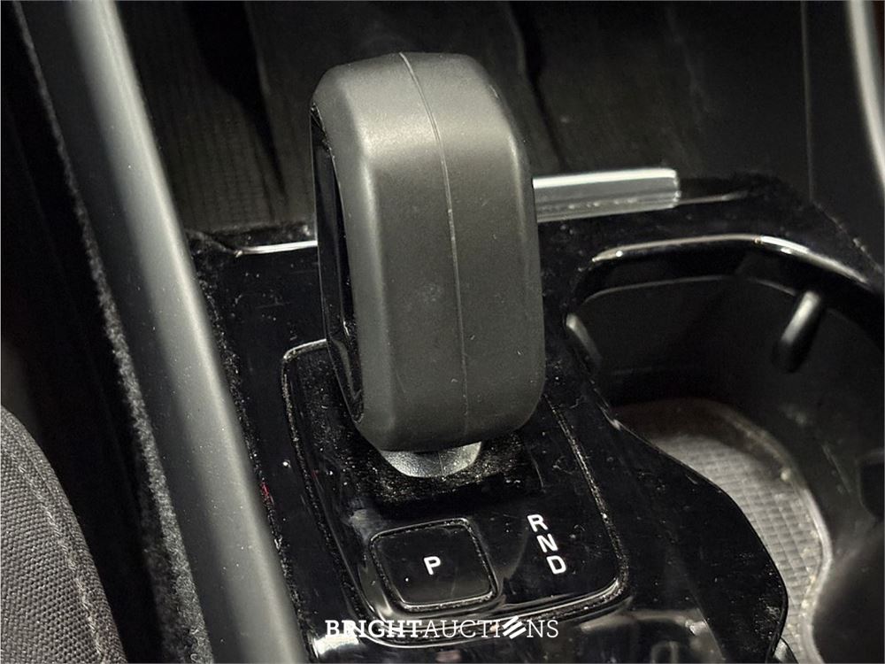 Volvo XC40 Single Motor Core 69 kWh 2024 (Origineel-NL), X-090-PJ