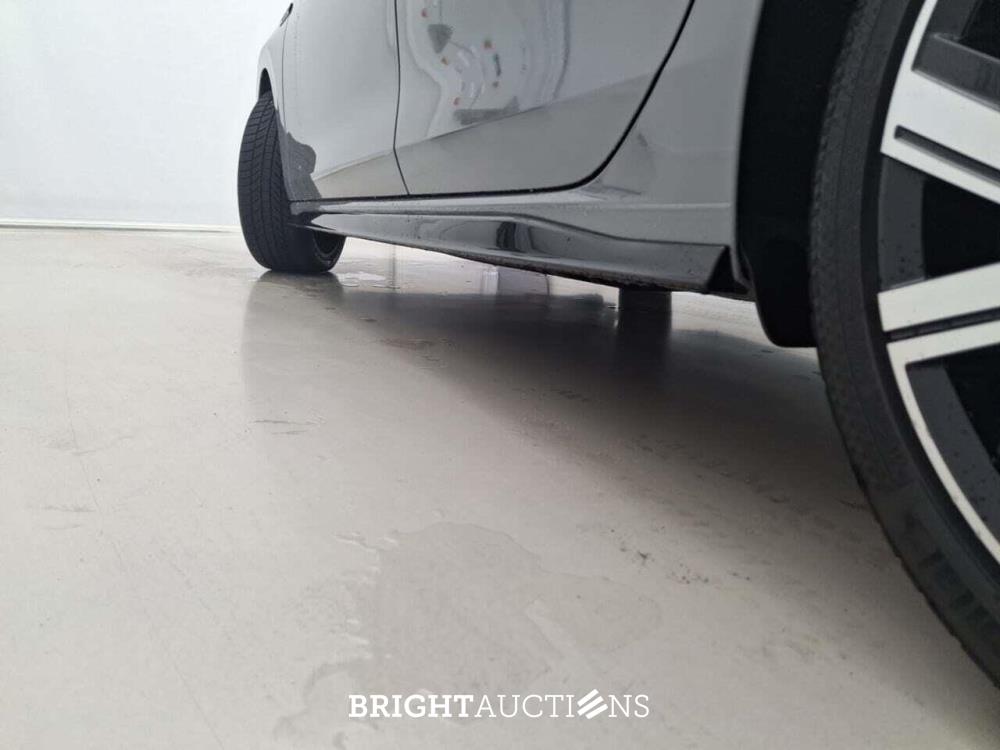 Volkswagen Golf Variant eTSI R-Line Business 1.5 DSG 150pk 2021 (Origineel-NL), L-846-ZF