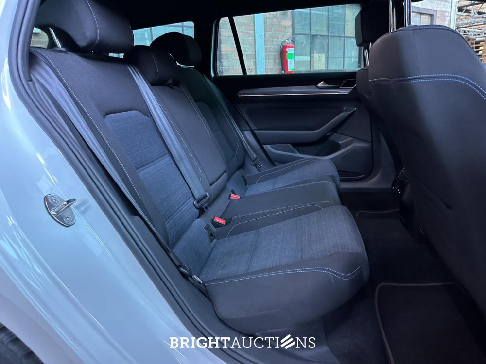 Volkswagen Passat Variant 1.4 TSI PHEV GTE Business 156pk 2021 (Origineel-NL+1e eigenaar), K-814-XG