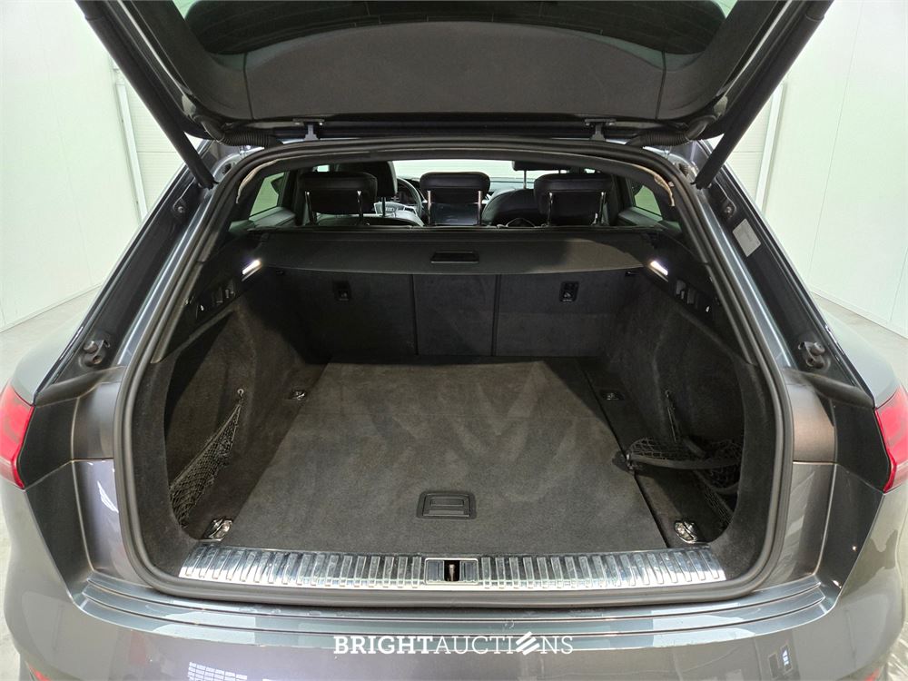 Audi e-tron 50 e-tron Launch edition Black Quattro 71 kWh 313pk 2019 (Origineel-NL), G-918-VX