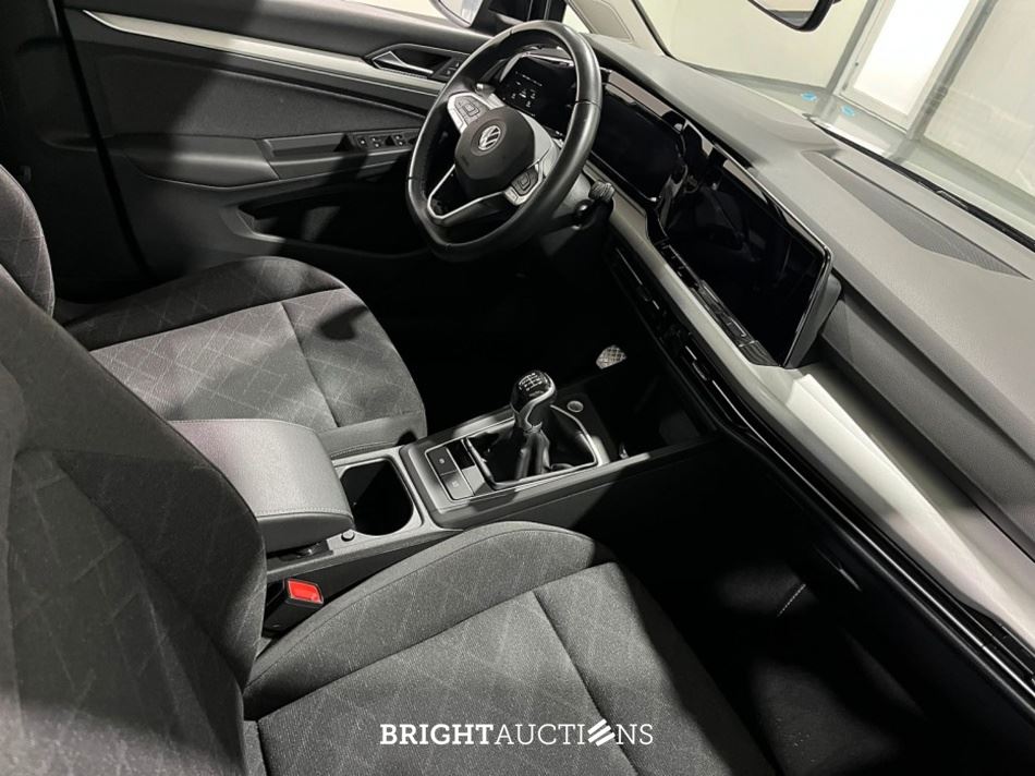 Volkswagen Golf Variant Life 1.0 TSI 110pk 2022 (Origineel-NL), R-293-JD