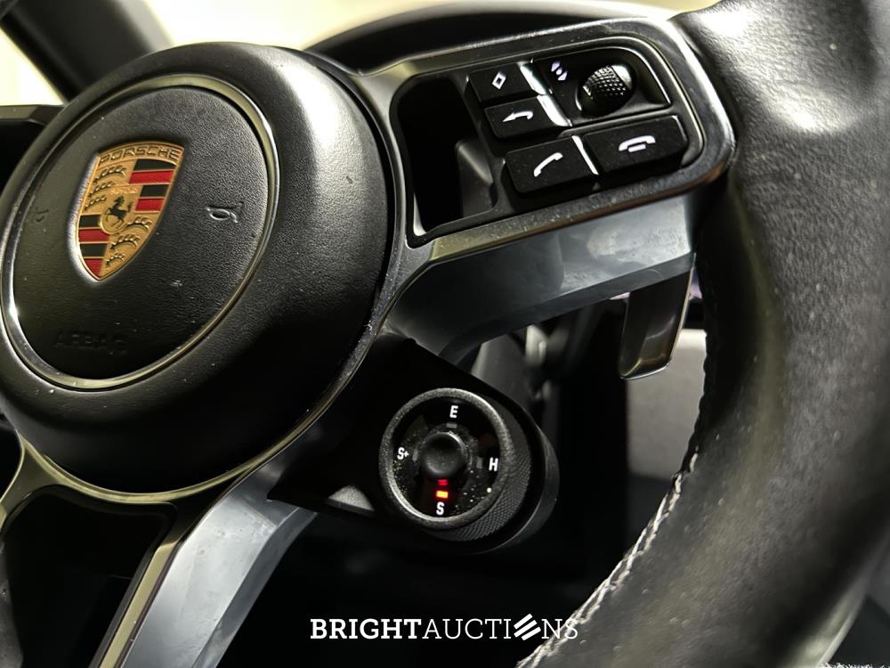 Porsche Cayenne Coupé 3.0 V6 E-Hybrid 462pk 2019 (Origineel-NL), G-145-HL