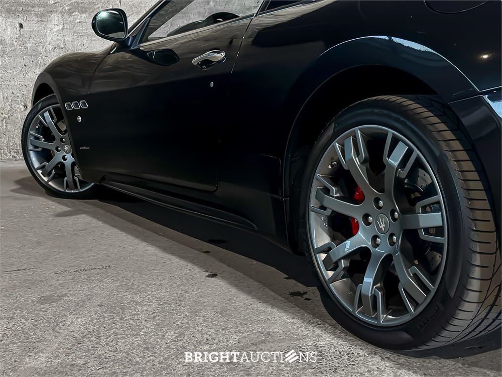 Maserati GranTurismo S 4.7 V8 440pk 2009