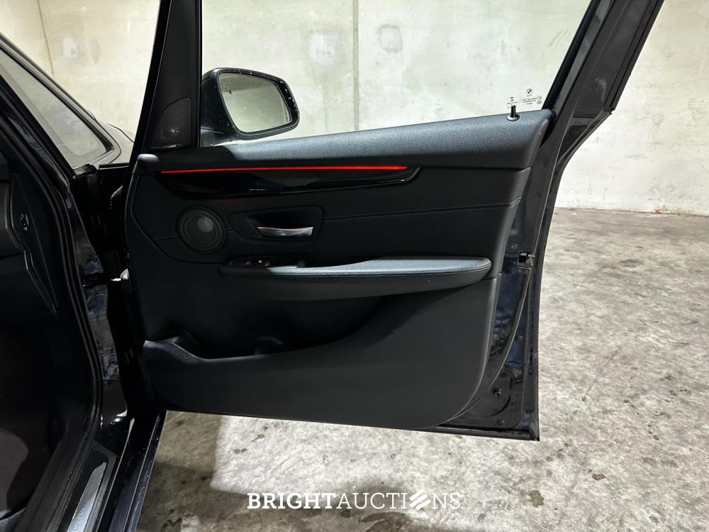 BMW 225xe Active Tourer iPerformance High Executive 2-serie 136pk 2019, P-518-JD