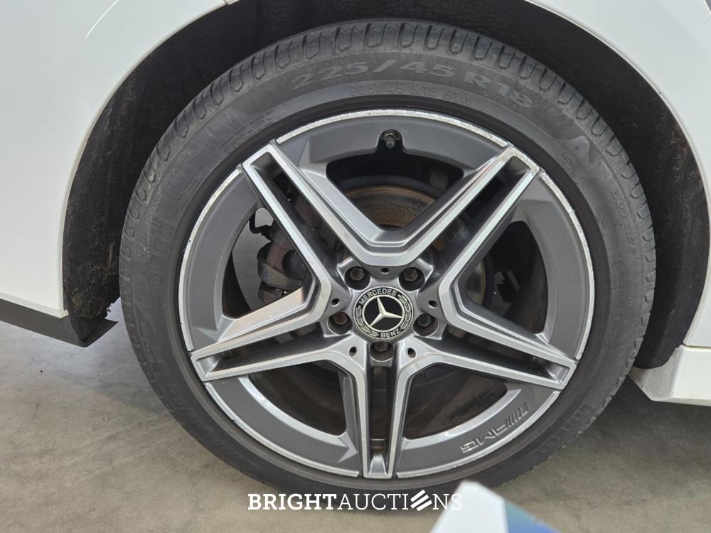 Mercedes-Benz CLA180 Business Solution AMG 136pk 2020 (Origineel-NL) CLA-Klasse, H-073-FV