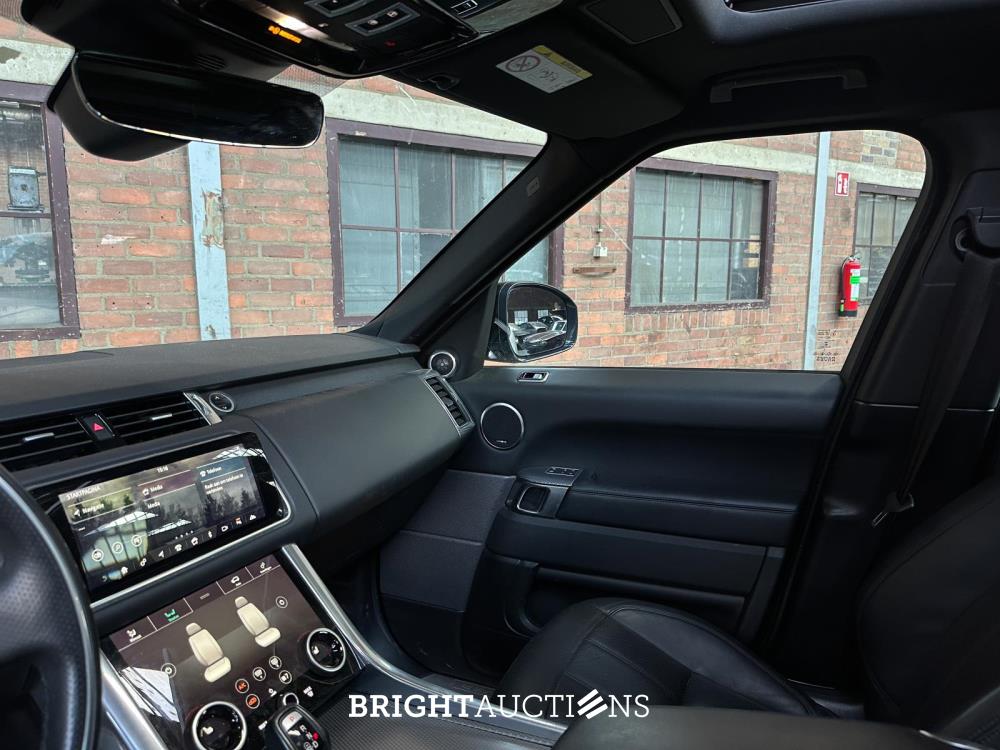 Land Rover Range Rover Sport P400e HSE Dynamic Stealth 404pk 2020 (Origineel-NL) Plug-In Hybrid, J-656-LL