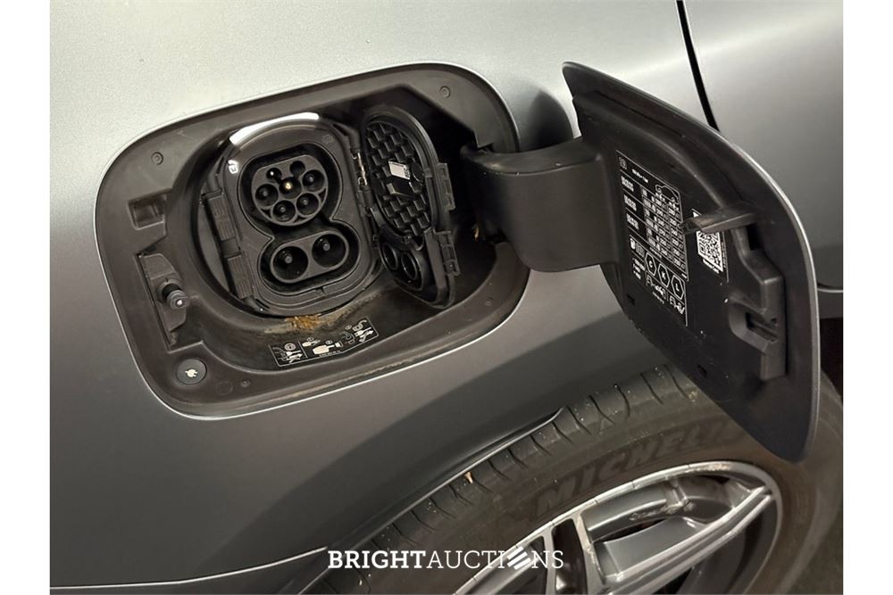 Mercedes-Benz EQC 400 4MATIC80 Business Solution AMG 80 kWh 2021 (Origineel-NL) EQC-Klasse, L-175-ZJ
