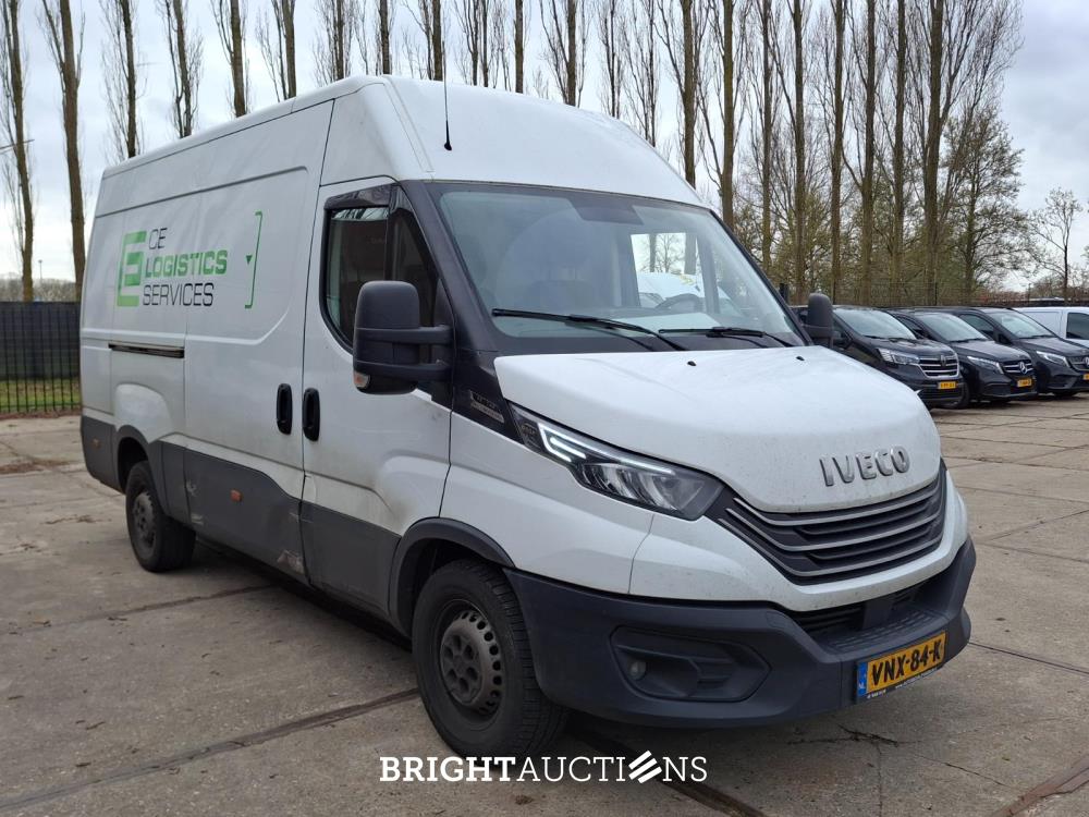 Iveco Daily 35S14V 2.3 352L H3 137 pk 2022, VNX-84-K