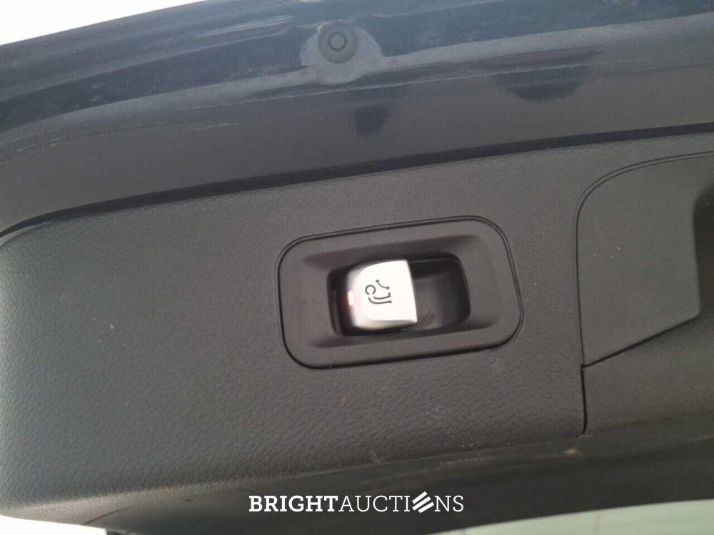 Mercedes-Benz GLC 300e Business Solution AMG 4MATIC 313pk 2021 (Origineel-NL) GLC-Klasse, K-810-XV