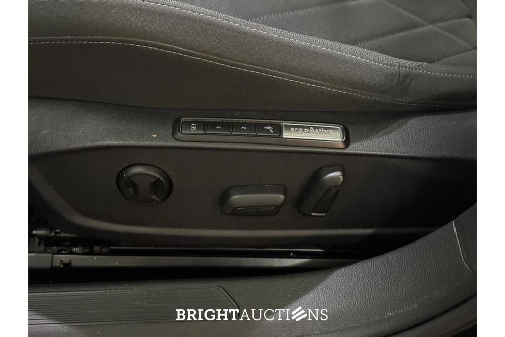 Volkswagen Golf eTSI Style 1.5 150pk 2020 (Origineel-NL), H-222-NX