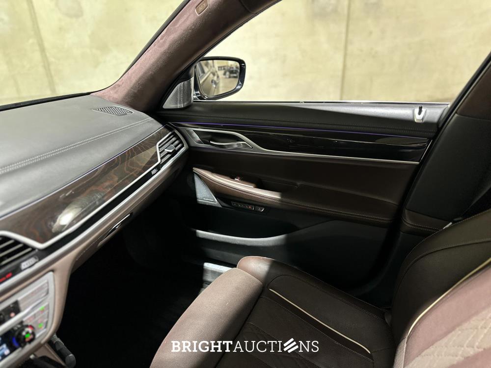 BMW 750Li xDrive High Executive 4.4 V8 7-serie 449pk 2017, XF-396-X
