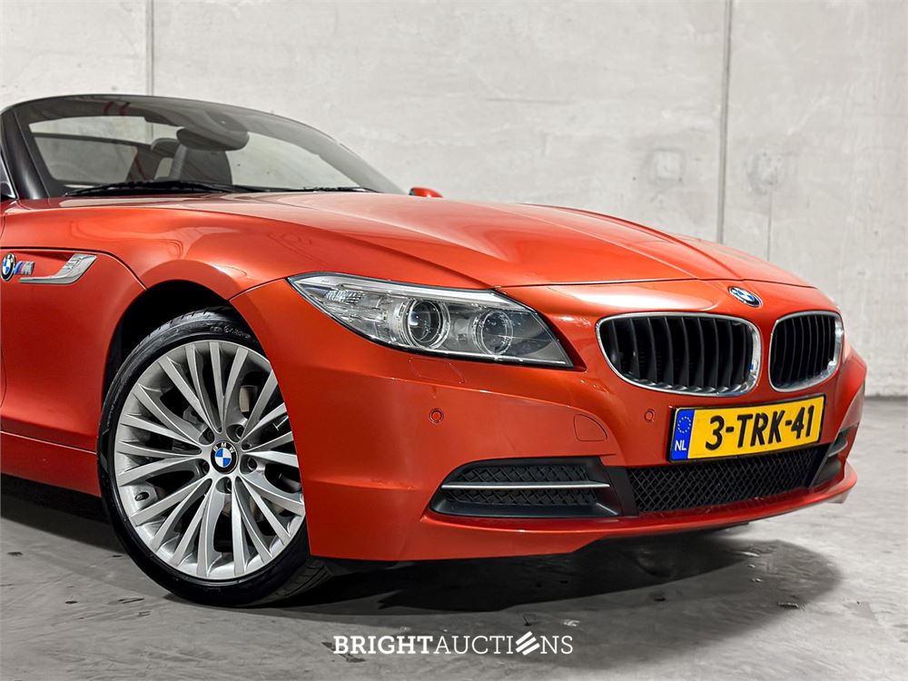 BMW Z4 Roadster sDrive18i Executive Design Pure Traction Uitvoering 156pk 2014 (Origineel-NL), 3-TRK-41 -67.534KM-
