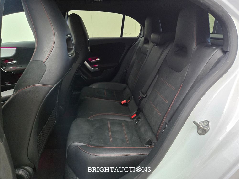 Mercedes-Benz A200 Business Solution AMG 163pk 2019 (Origineel-NL) A-klasse, XJ-315-N