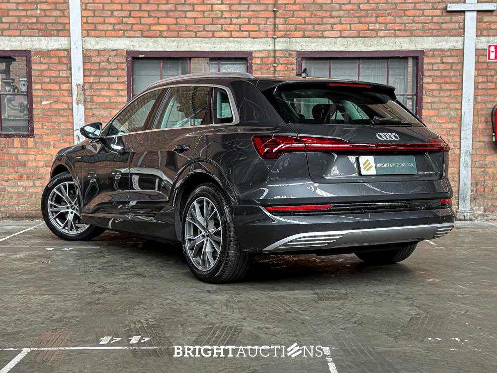 Audi e-tron 55 quattro Business edition 95 kWh 408pk 2020 (Origineel-NL+1e eigenaar), K-611-KJ