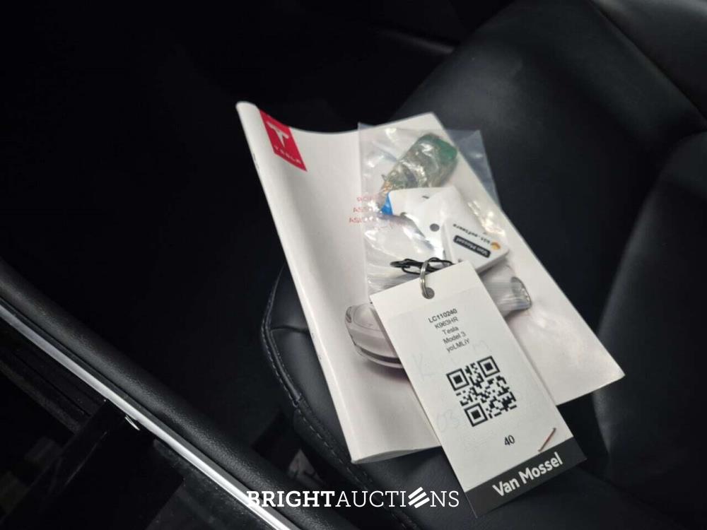 Tesla Model 3 Stnd.rwd PLUS 60 kWh 238pk 2020 (Origineel-NL), K-963-HR