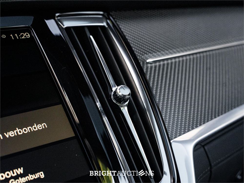 Polestar 1 2.0 T8R (1 van 1500) Carbon Plug-In Hybrid 609pk 2022