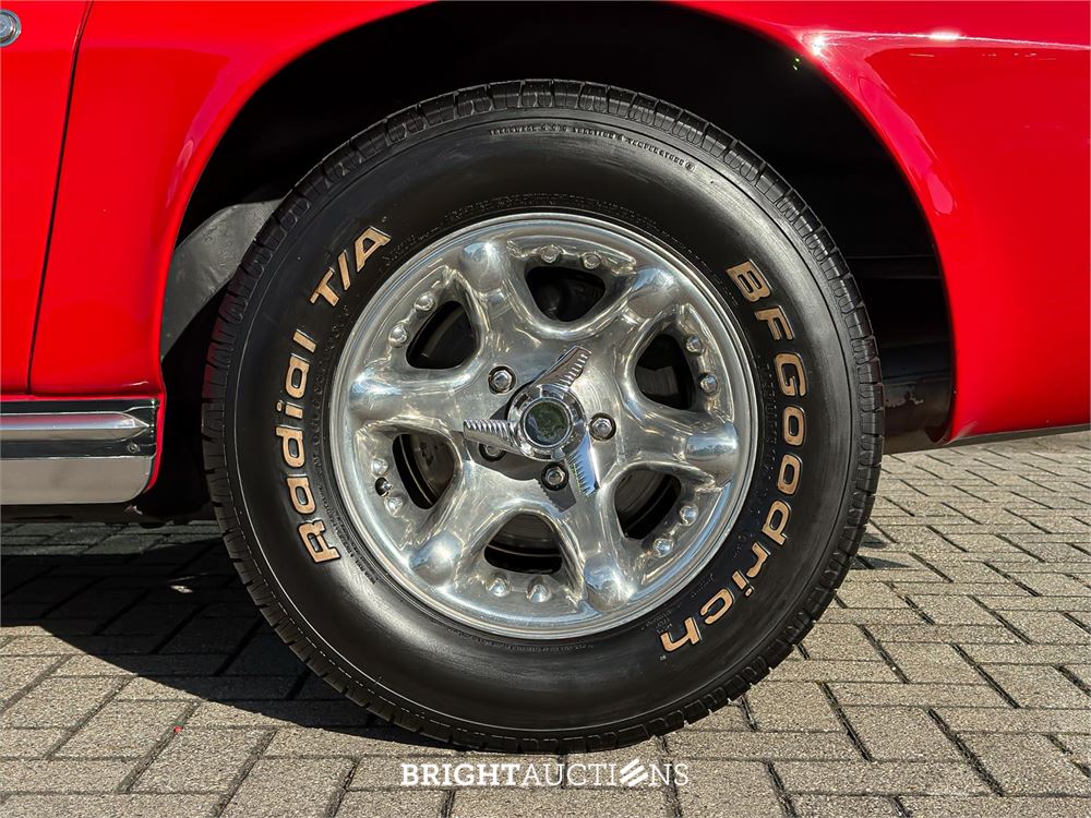 Chevrolet Corvette C2 Sting Ray  Convertible 5.7 V8 (1965), DL-45-58