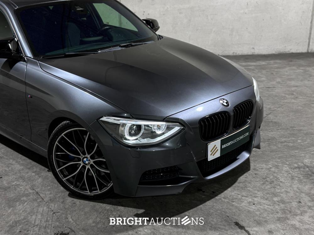 BMW M135i xDrive 320pk 2013 (Origineel-NL) 5-serie F20, 9-KHH-43