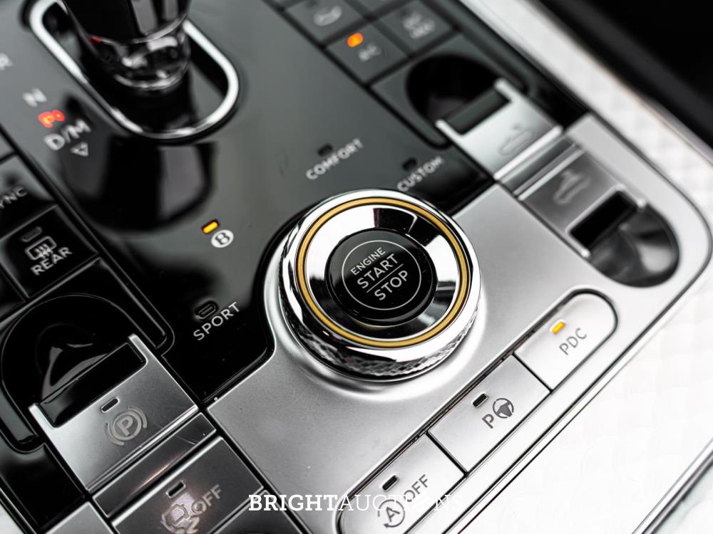 Bentley Continental GTC 6.0 W12 First-Edition 635pk -Mulliner 1 of 100- 2020 (Origineel-NL), H-287-NF