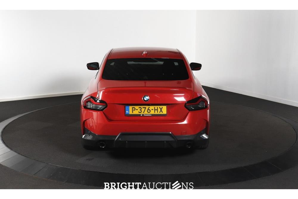 BMW 2 Serie 220 i High Executive 183pk 2022 (Origineel-NL), P-376-HX