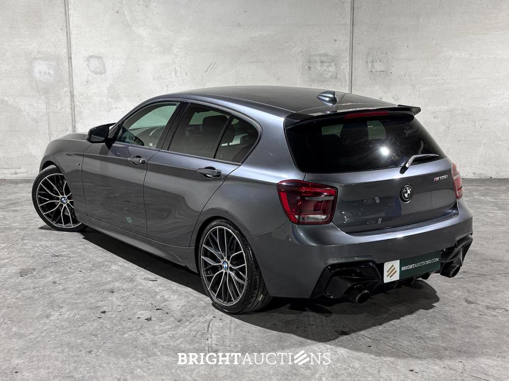 BMW M135i xDrive 320pk 2013 (Origineel-NL) 5-serie F20, 9-KHH-43