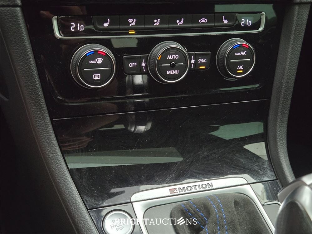 Volkswagen Golf 4Motion R 2.0 TSI 301pk 2020, N-235-PN