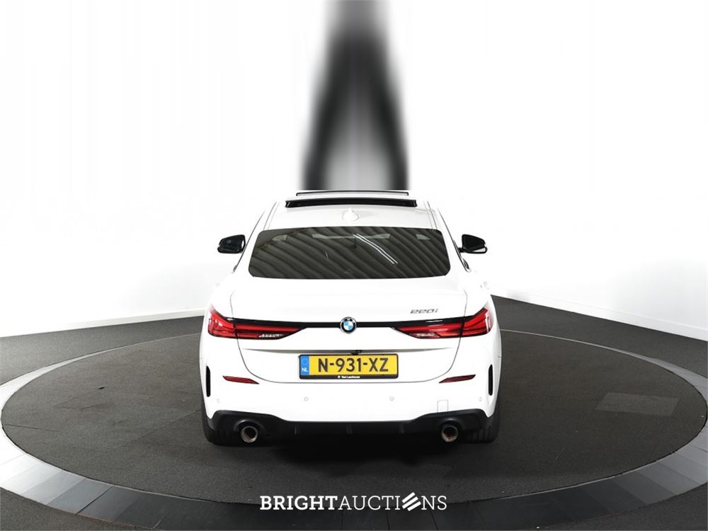 BMW 220i Grand Coupe Exe-Edition 178pk 2022 (Origineel-NL) 2-Serie, N-931-XZ