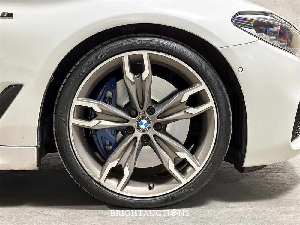 BMW M550i xDrive High Executive 462pk 2018 5-serie, KKP-44-R