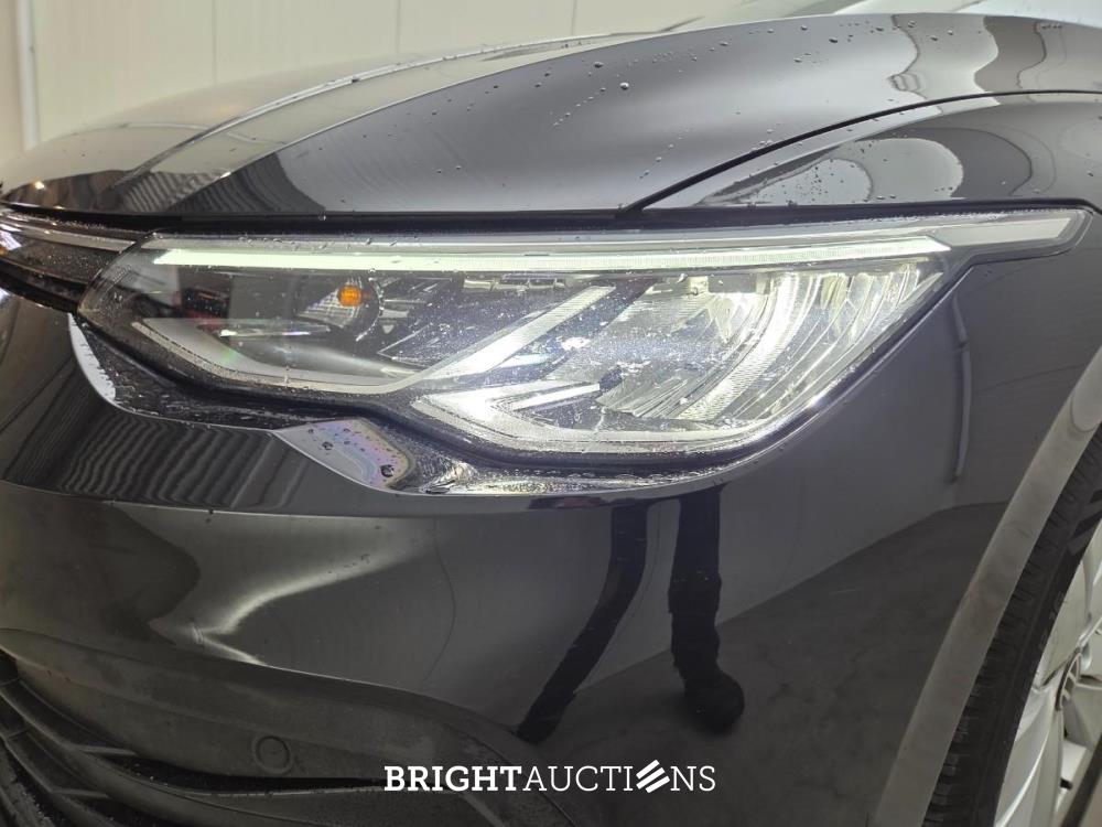 Volkswagen Golf 1.0 eTSI Life 110 pk 2021, L-219-ZT