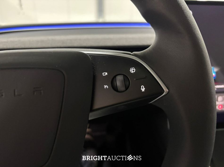 Tesla Model 3 RWD Highland 19 inch 60 kWh 283pk 2023 (Origineel-NL), X-156-DB