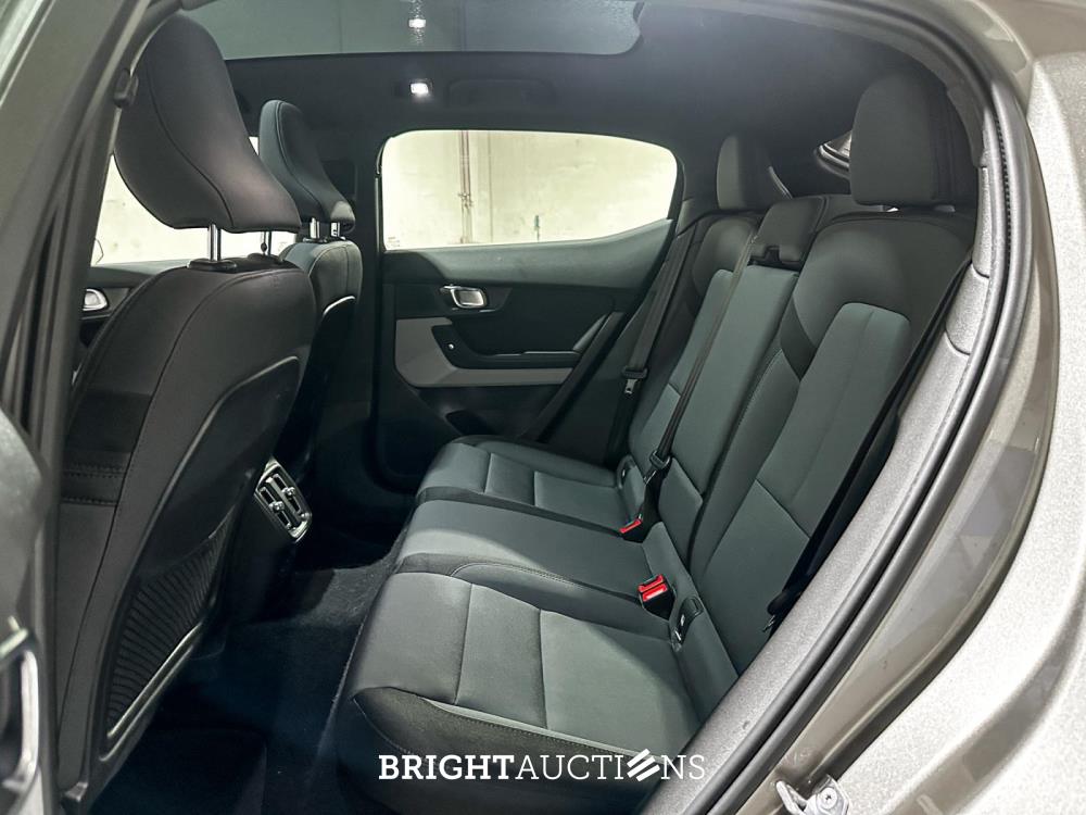 Polestar 2 Long Range Dual Motor Launch Edition 78kWh 408pk 2020 (Origineel-NL + 1e eigenaar), J-672-ZB