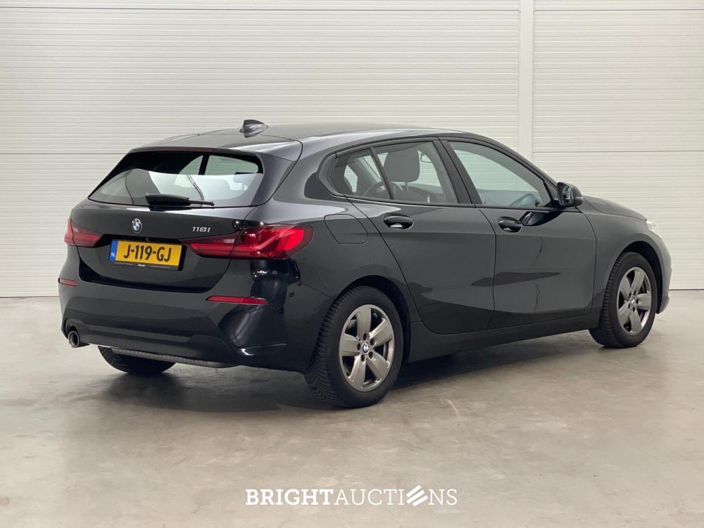 BMW 118i Executive Edition 1-serie 140pk 2020 (Origineel-NL), J-119-GJ