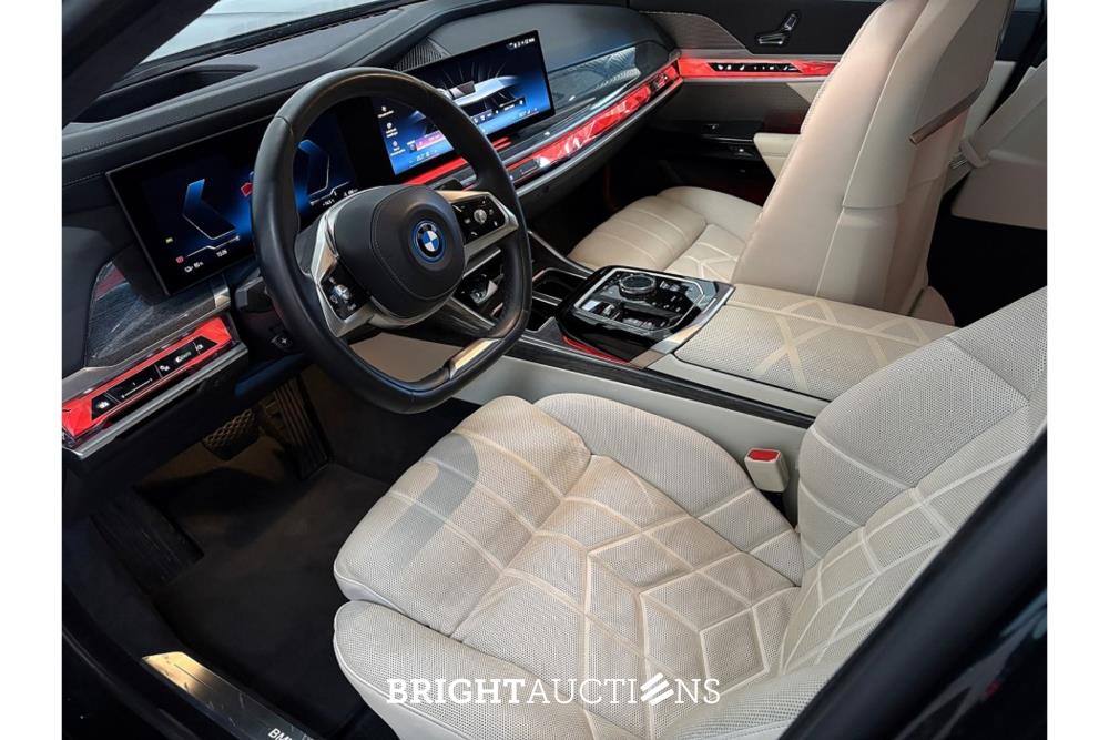 BMW i7 60 xDrive 106 kWh 544pk 2022 (Origineel-NL), R-388-VX