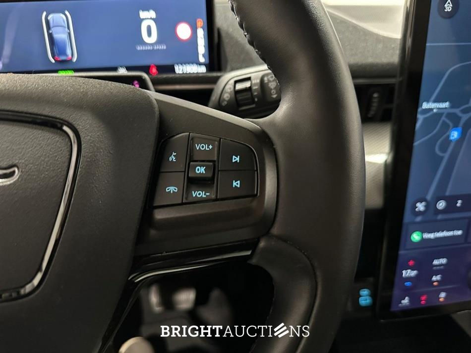 Ford Mustang Mach-E RWD 75 kWh 269pk 2021 (Origineel-NL), N-782-JV