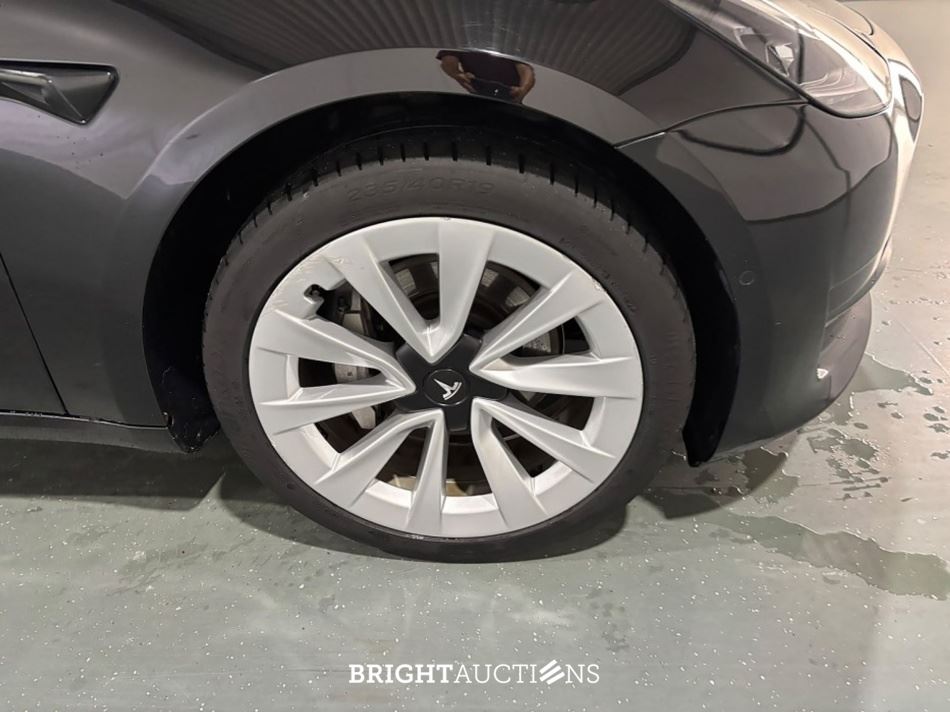 Tesla Model 3 Standard RWD Plus 60 kWh 238pk 2021 (Origineel-NL), L-975-NB