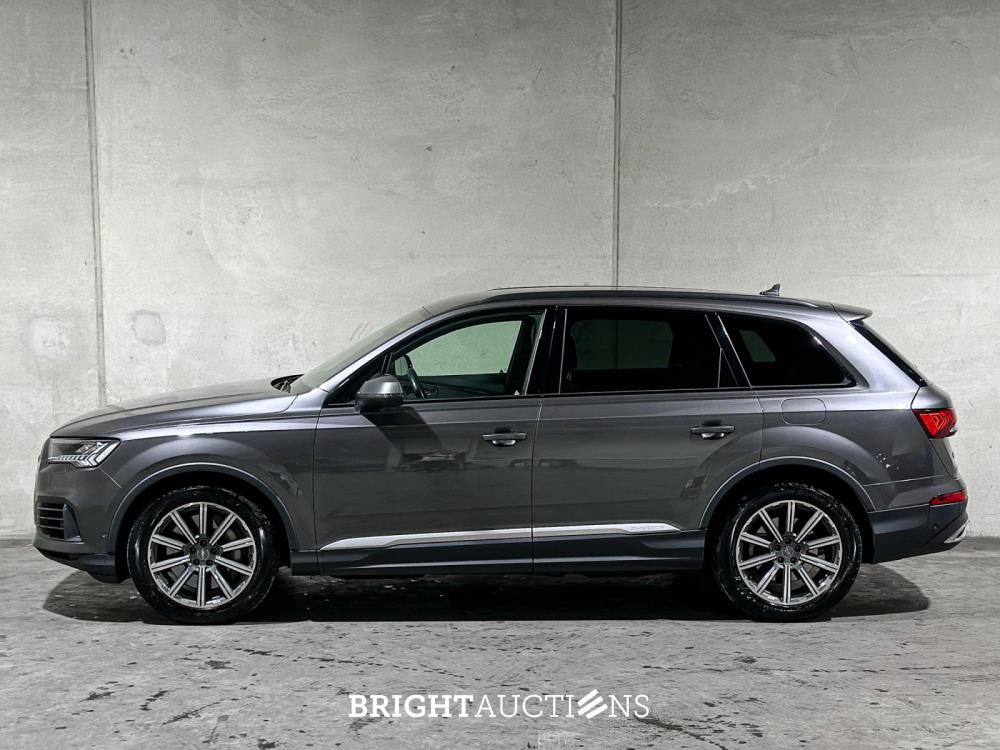 Audi Q7 55 TFSI e Quattro Pro Line Plus 3.0 380pk 2020, N-611-PF