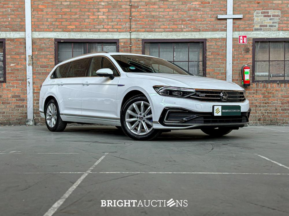 Volkswagen Passat Variant 1.4 TSI PHEV GTE Business 156pk 2021 (Origineel-NL+1e eigenaar), K-814-XG