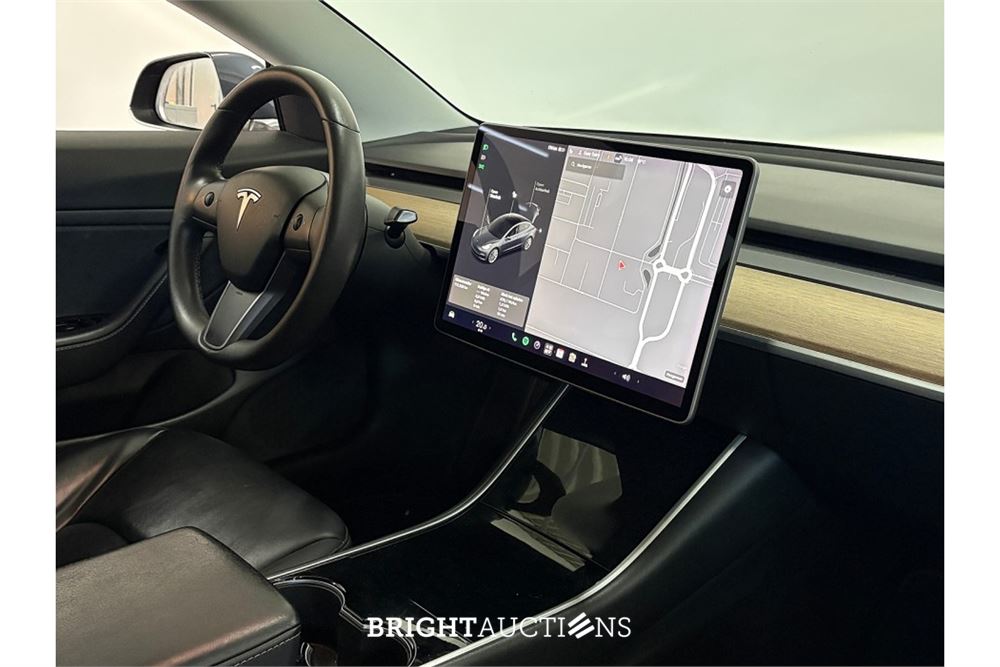 Tesla Model 3 Long Range AWD 75 kWh 2020 (Origineel-NL), J-946-HN