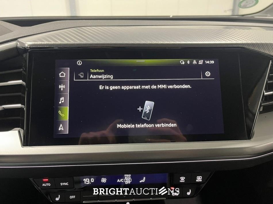 Audi Q4 e-tron 40 Launch edition Advanced Plus 77 kWh 204pk 2021 (Origineel-NL), N-823-PD