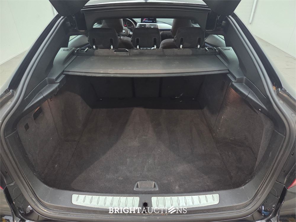 BMW 320i 3-serie Gran Turismo Executive 184pk 2015 (Origineel-NL) 3-Serie, GL-218-F