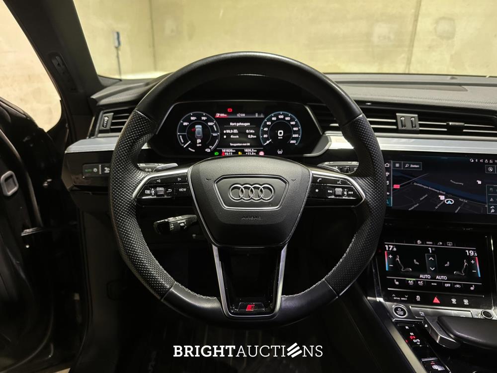 Audi e-tron 55 Quattro S Edition 95 kWh 408pk 2022 (Origineel-NL+1e eigenaar), R-708-BR