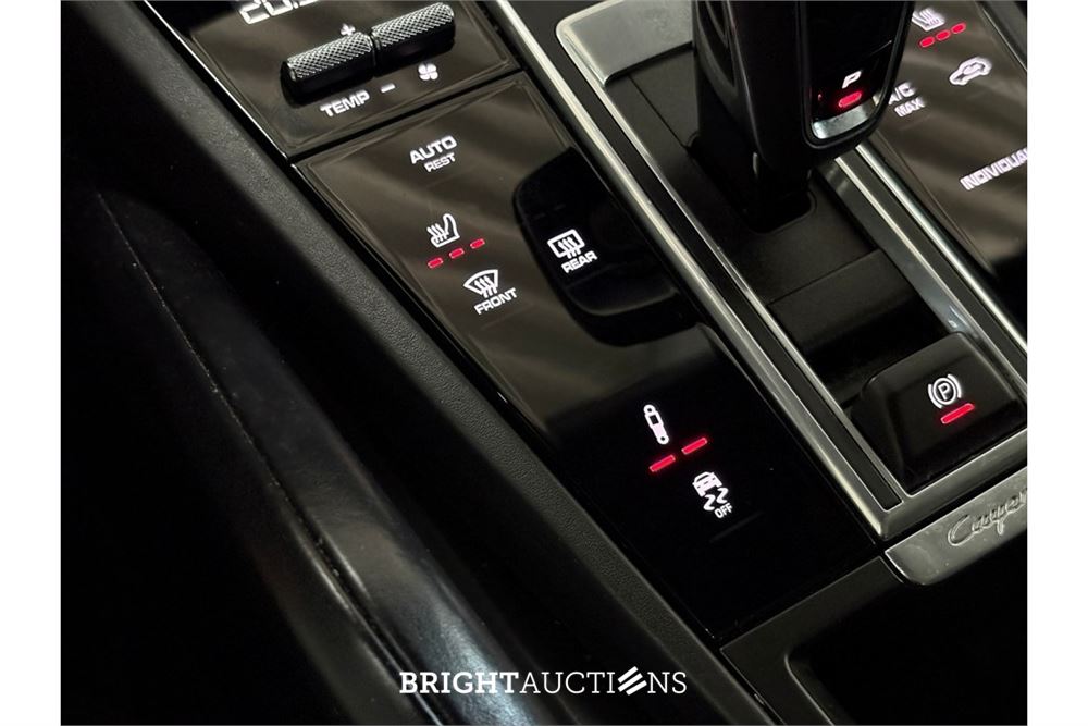 Porsche Cayenne E-Hybrid 3.0 476pk 2022 (Origineel-NL), R-348-FS