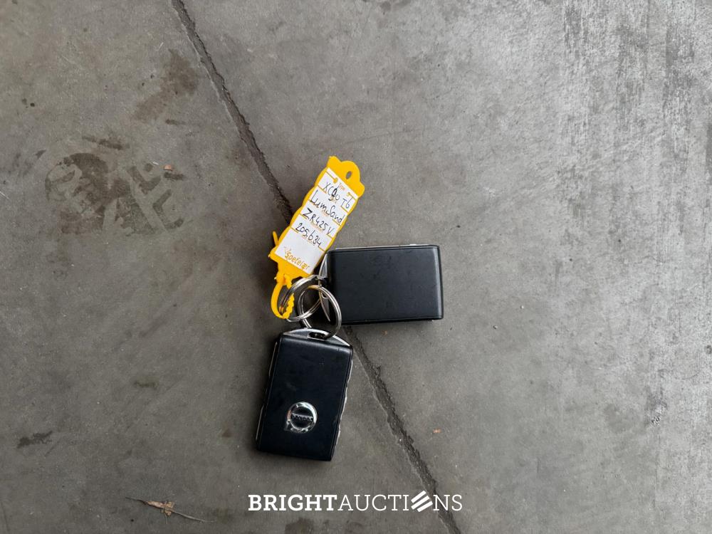 Volvo XC90 2.0 T6 AWD Inscription 320pk 2015, ZR-425-V