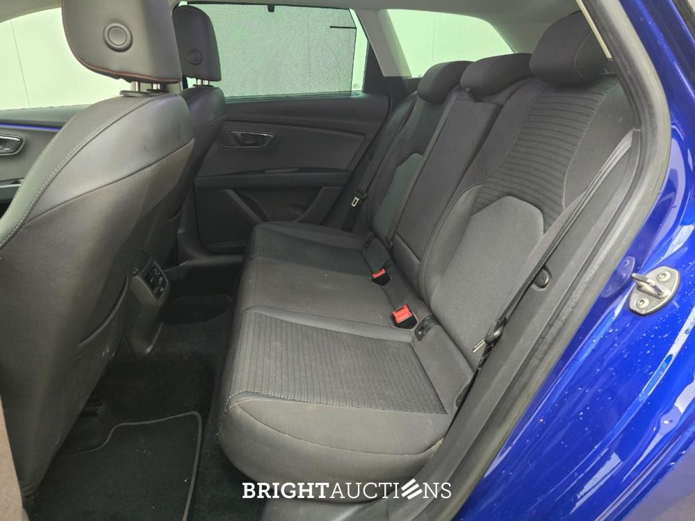 SEAT Leon ST Xcellence Business Intense 1.6 TDI 116pk 2018 (Origineel-NL), TS-807-D