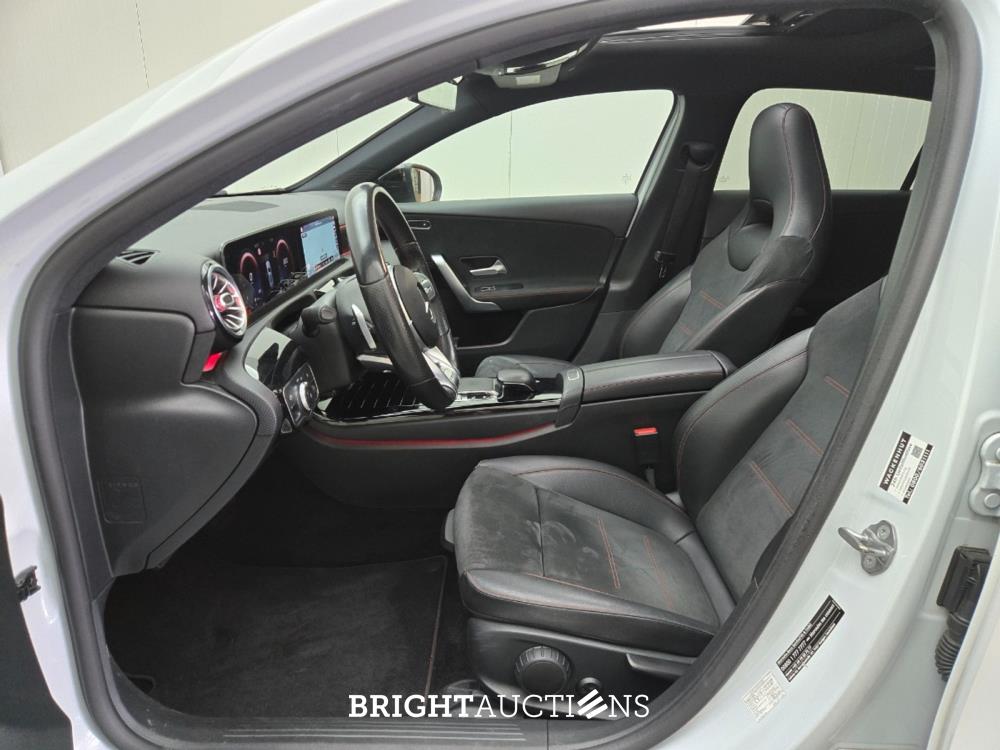 Mercedes-Benz A200 Premium Plus 163pk 2019 A-klasse, R-076-GG