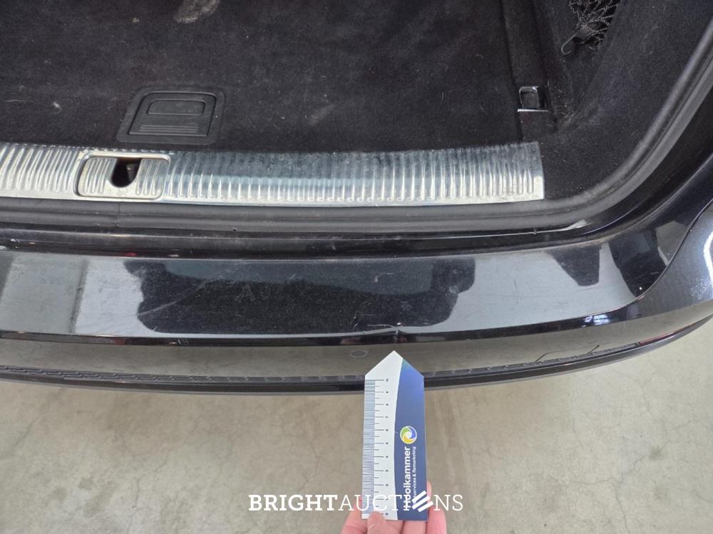 Audi A4 Avant Sport S line edition 1.4 TFSI 150pk 2018 (Origineel-NL), TX-637-V