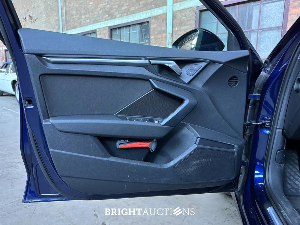 Audi A3 Sportback 35 TFSI Business edition 150pk 2020 (Origineel-NL+1e eignaar), J-594-JG