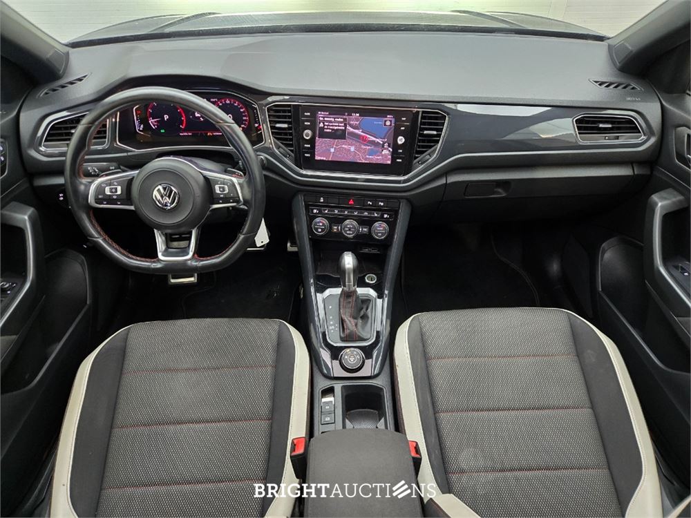 Volkswagen T-Roc 4Motion Sport Business R 2.0 TSI 191pk 2019, X-032-DJ
